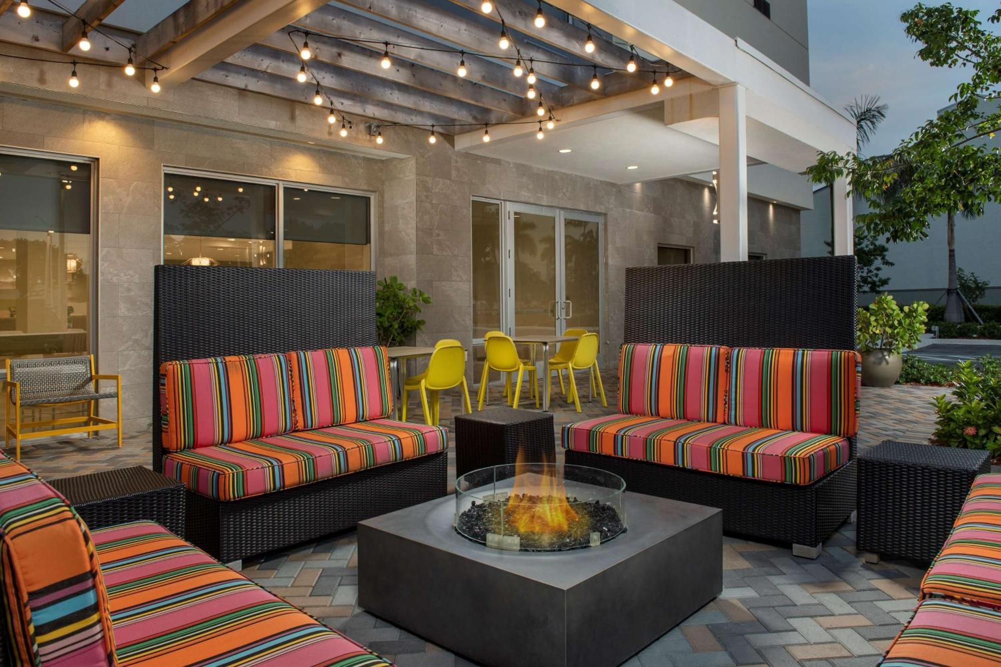 Home2 Suites By Hilton Miami Doral West Airport, Fl المظهر الخارجي الصورة